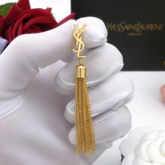 Yves Saint Laurent Earrings - Flawless with Original Box - Picture 4 of 11
